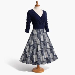 Gilli Made in USA Fit & Flare Dress Navy Wrap Bodice Stretch Size M